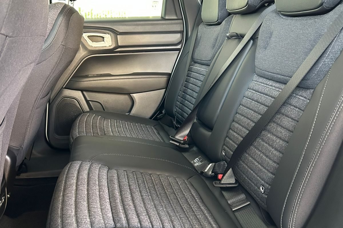 WhatsApp Image 2025-11-11 at 08.49.40 (2)