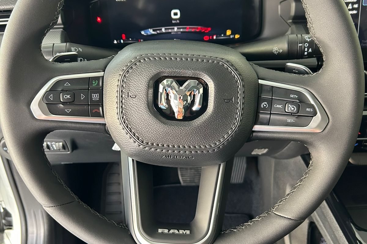 WhatsApp Image 2025-11-11 at 08.49.41