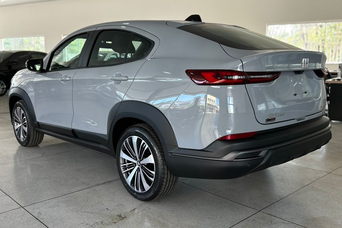 WhatsApp Image 2025-11-11 at 09.36.26