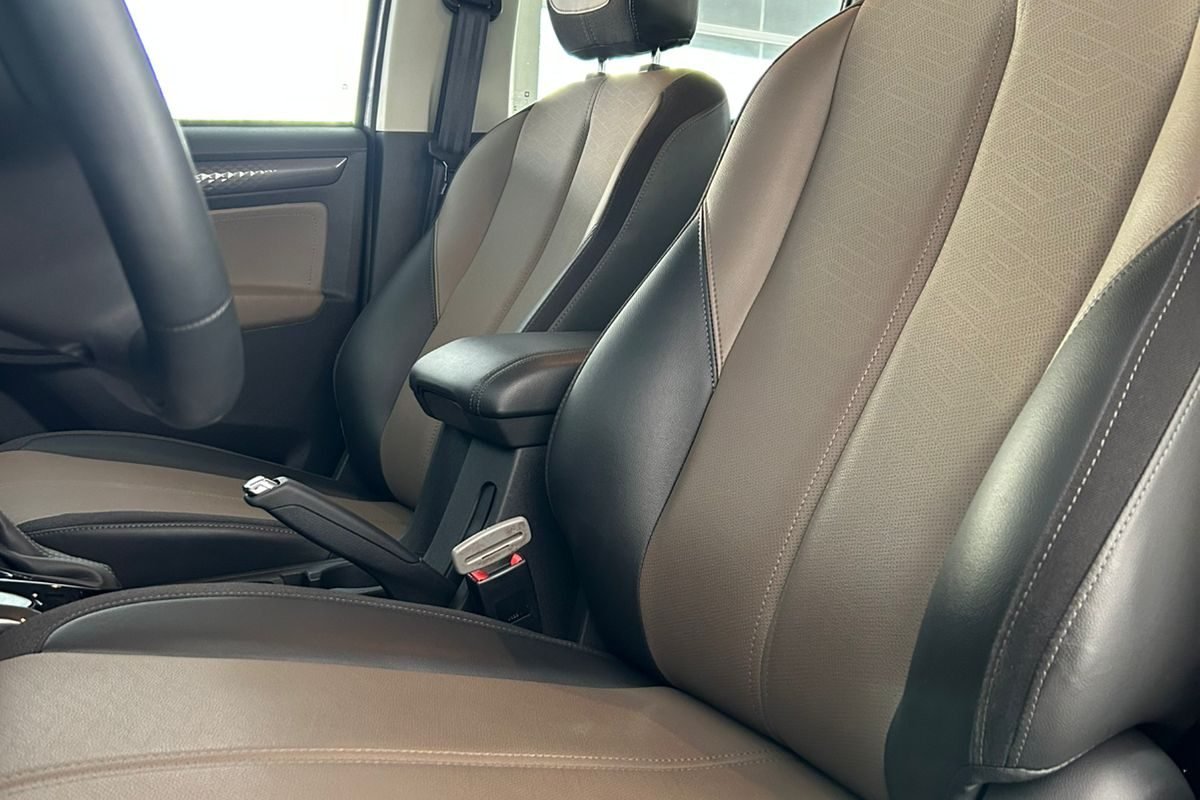 WhatsApp Image 2025-11-11 at 09.42.56 (3)