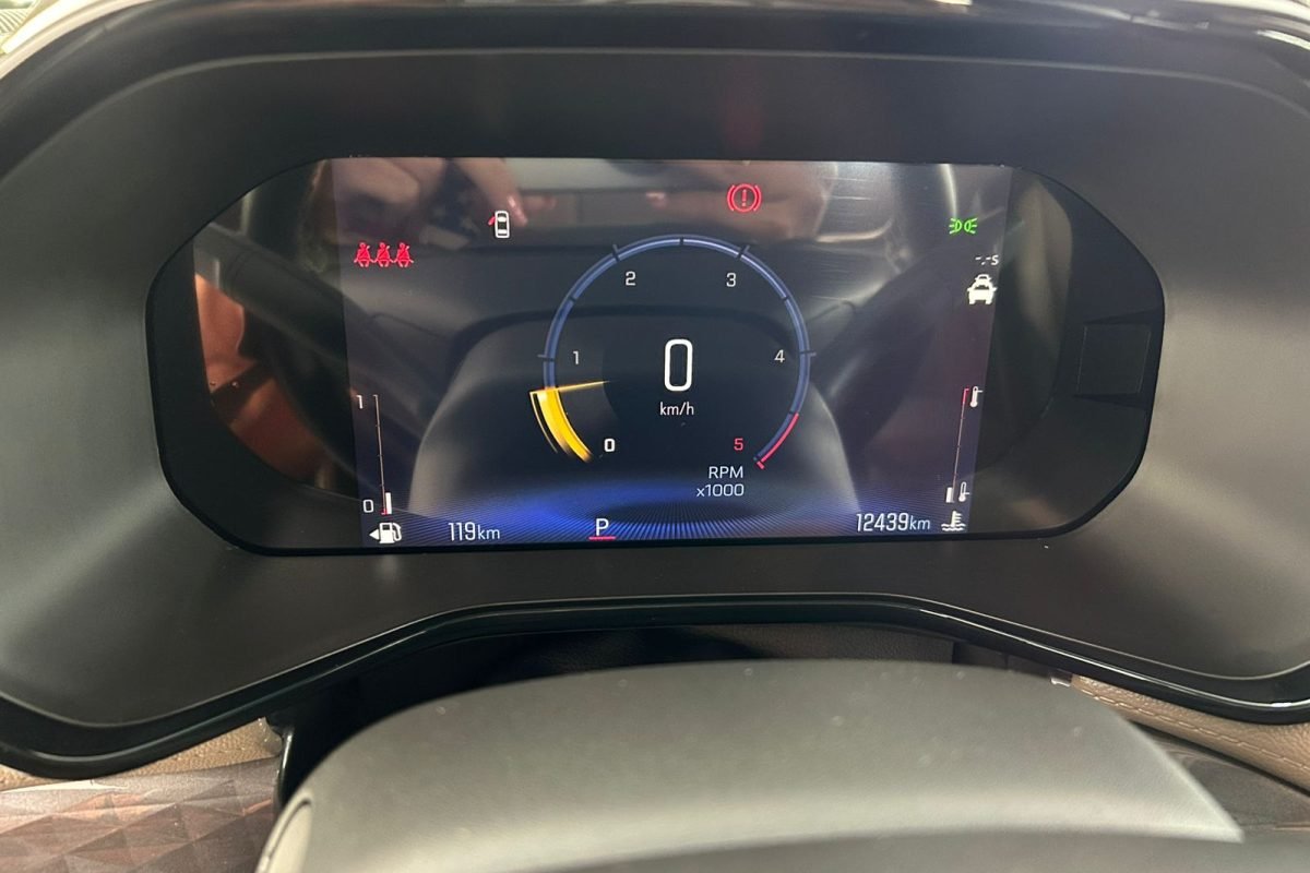 WhatsApp Image 2025-11-11 at 09.42.57