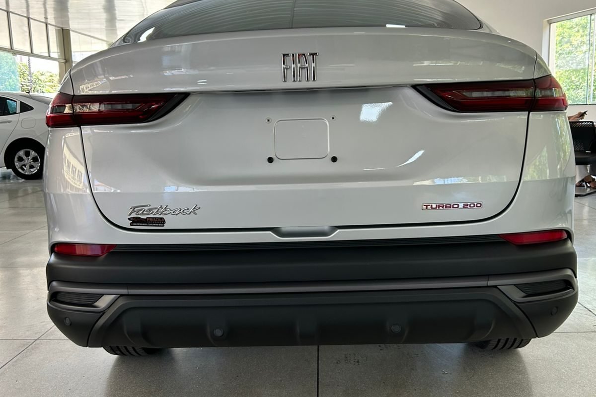 WhatsApp Image 2025-11-11 at 11.06.57 (1)