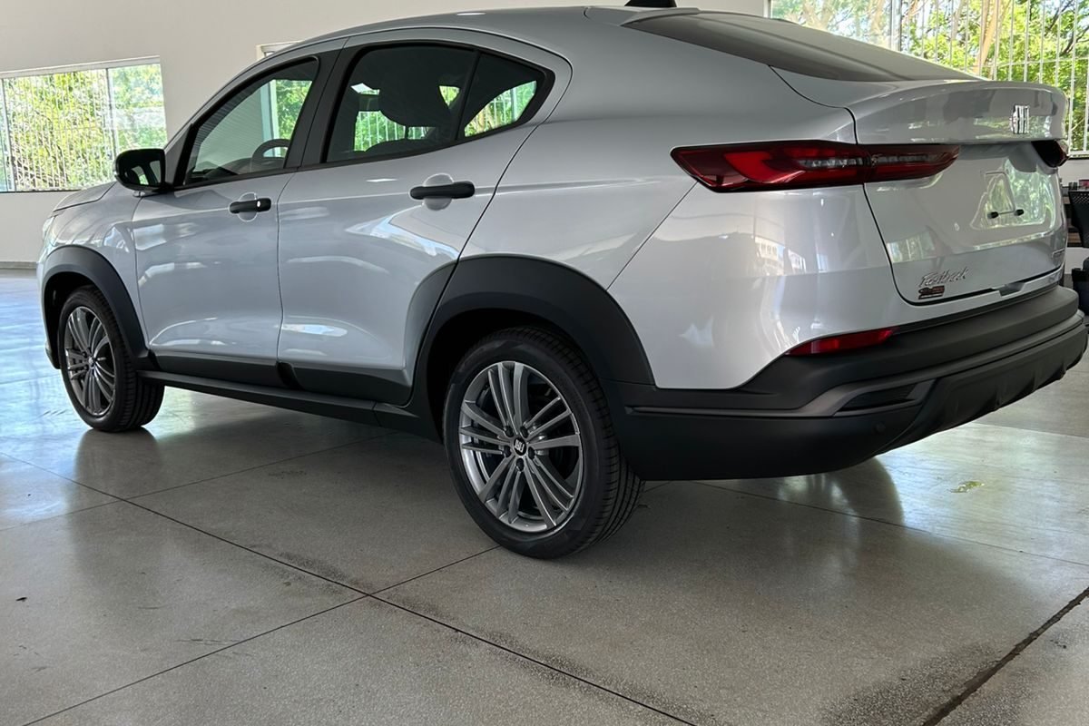 WhatsApp Image 2025-11-11 at 11.06.57