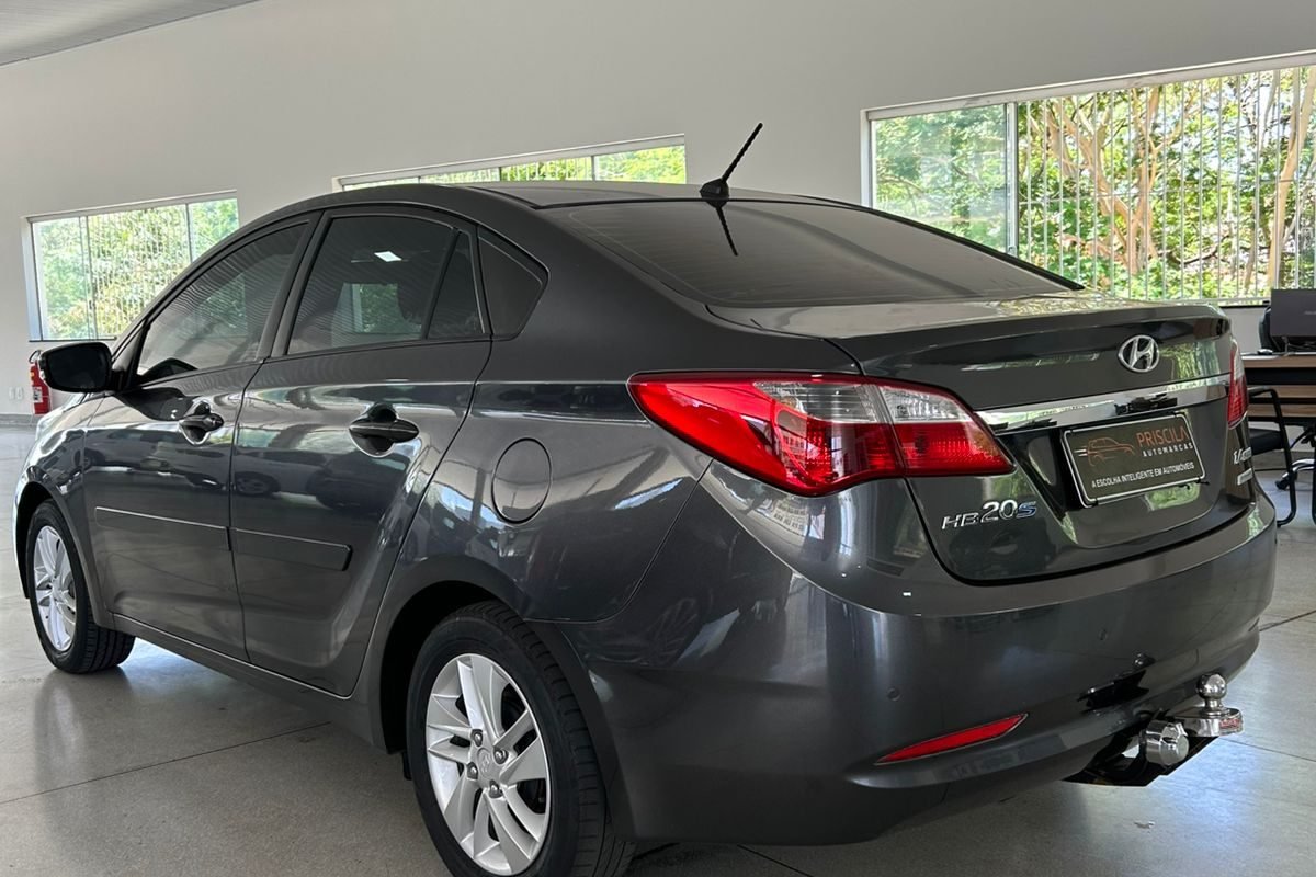 WhatsApp Image 2025-11-11 at 12.01.27