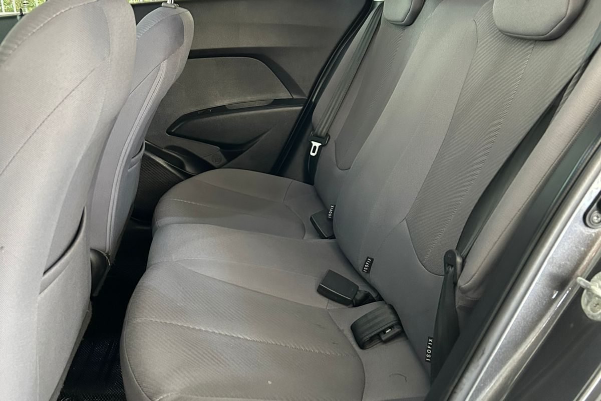 WhatsApp Image 2025-11-11 at 12.01.28 (1)