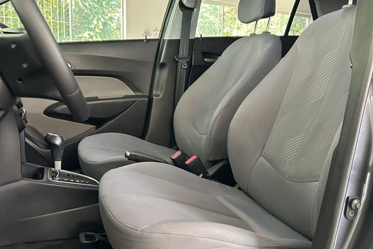 WhatsApp Image 2025-11-11 at 12.01.28