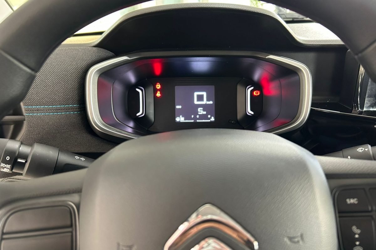 WhatsApp Image 2025-11-13 at 10.29.20 (2)