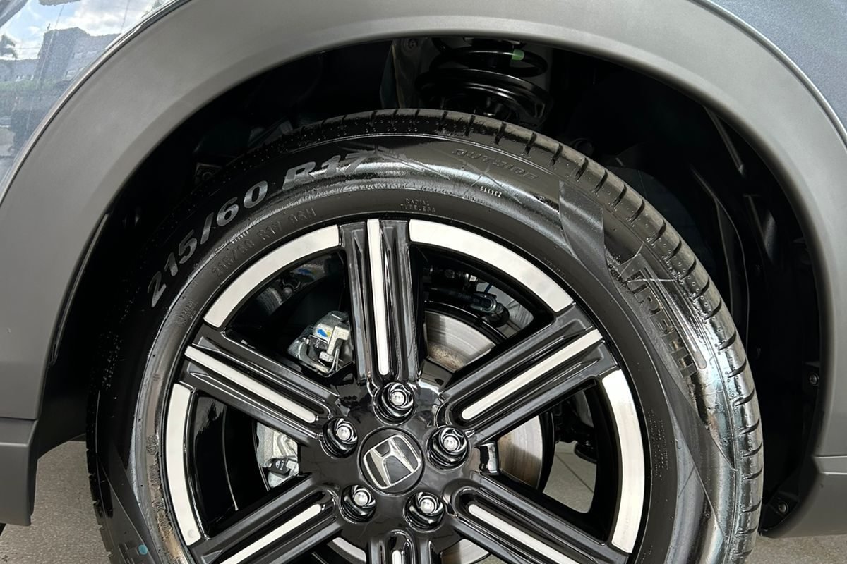 WhatsApp Image 2025-11-14 at 11.18.37 (1)