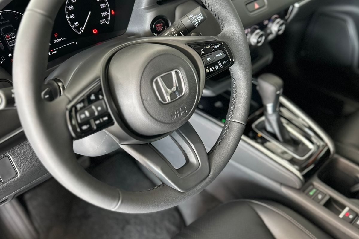 WhatsApp Image 2025-11-14 at 11.18.37