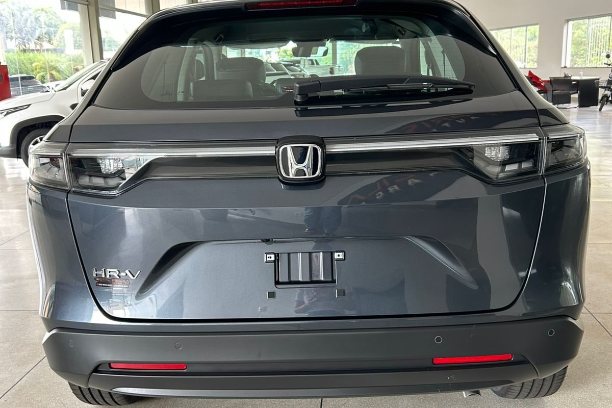 WhatsApp Image 2025-11-14 at 11.18.38 (1)