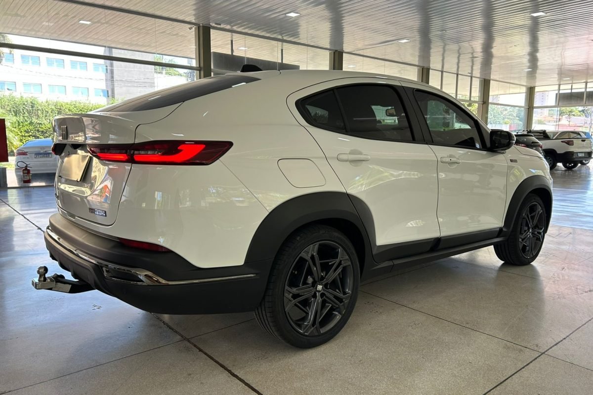 WhatsApp Image 2025-11-19 at 16.41.34 (1)