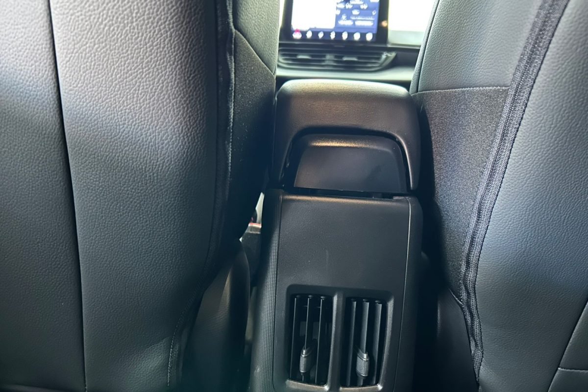 WhatsApp Image 2025-11-19 at 16.41.36 (2)