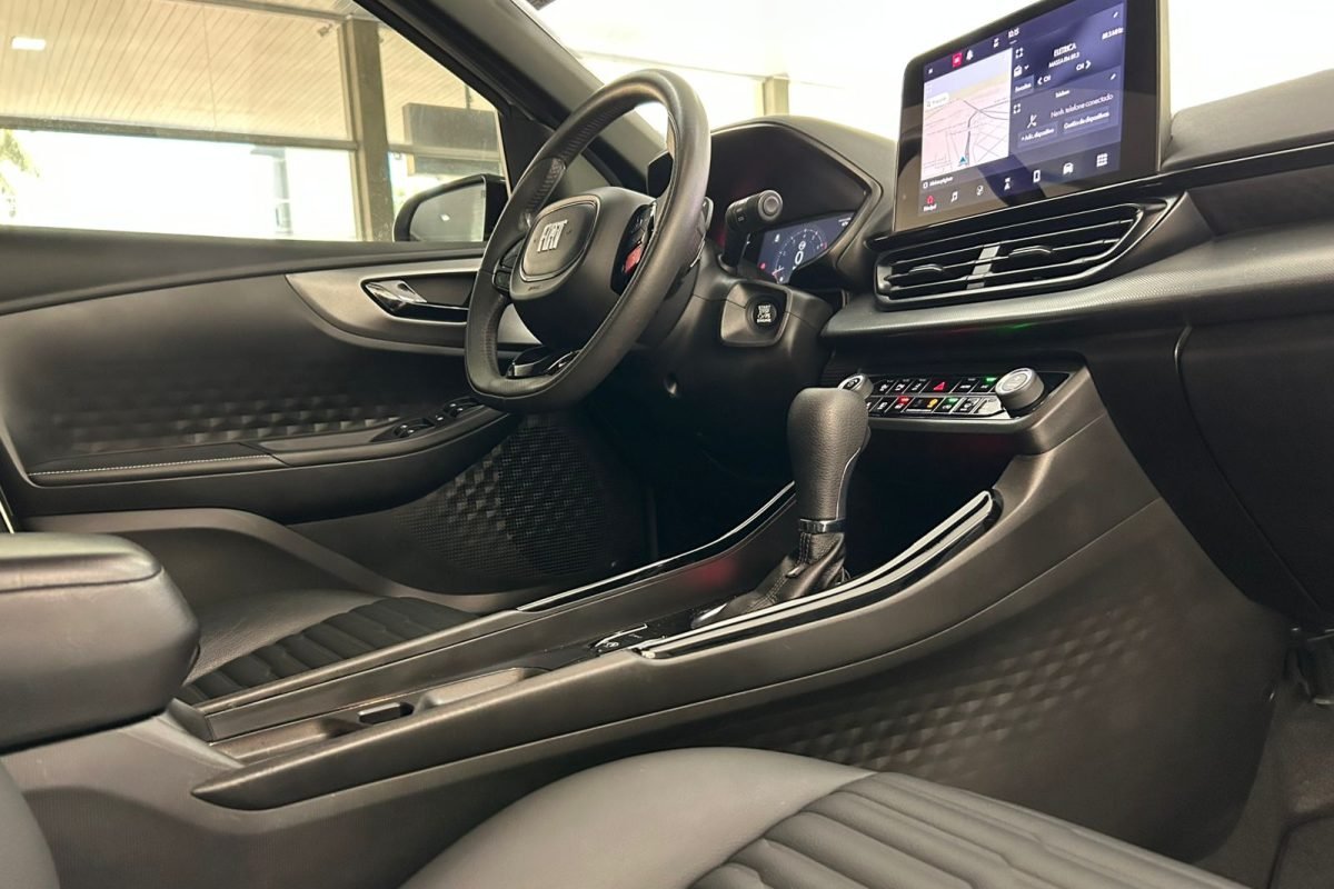 WhatsApp Image 2025-11-19 at 16.41.38 (1)