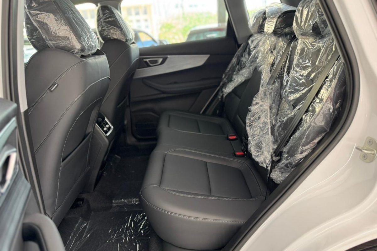 WhatsApp Image 2025-11-28 at 09.01.09