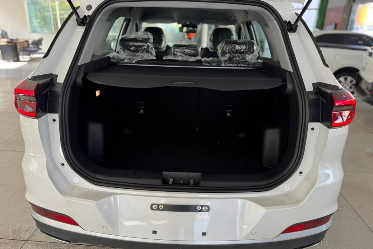 WhatsApp Image 2025-11-28 at 09.01.11