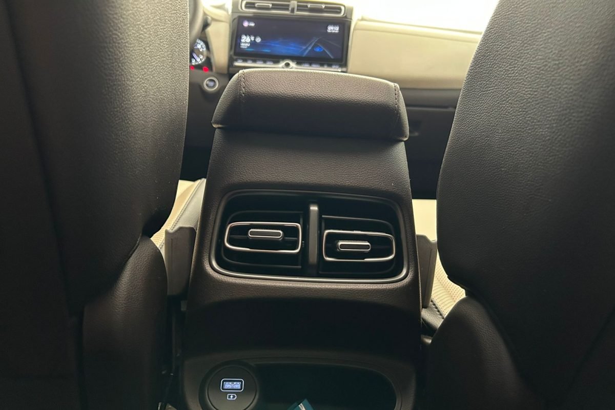 WhatsApp Image 2025-11-28 at 09.46.52 (3)