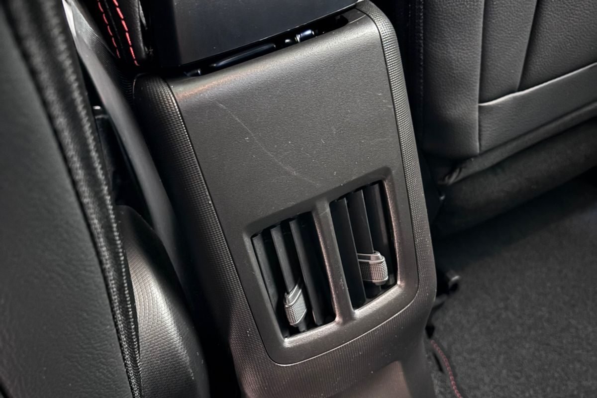 WhatsApp Image 2025-12-19 at 09.31.35