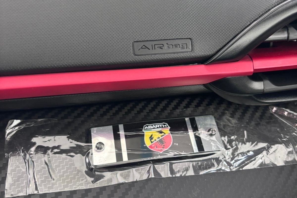 WhatsApp Image 2025-12-19 at 09.31.36 (1)