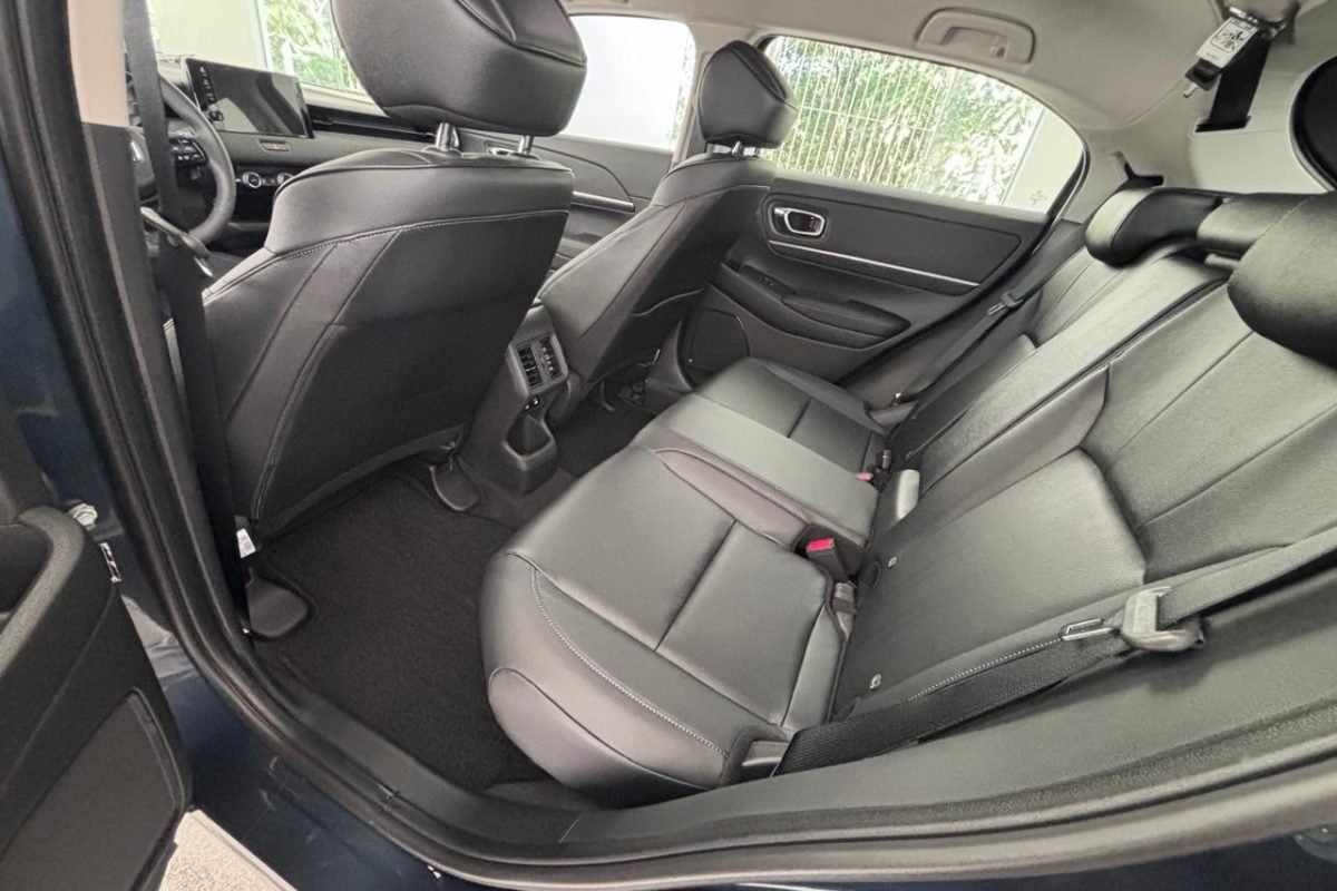 WhatsApp Image 2026-01-07 at 09.39.00 (7)